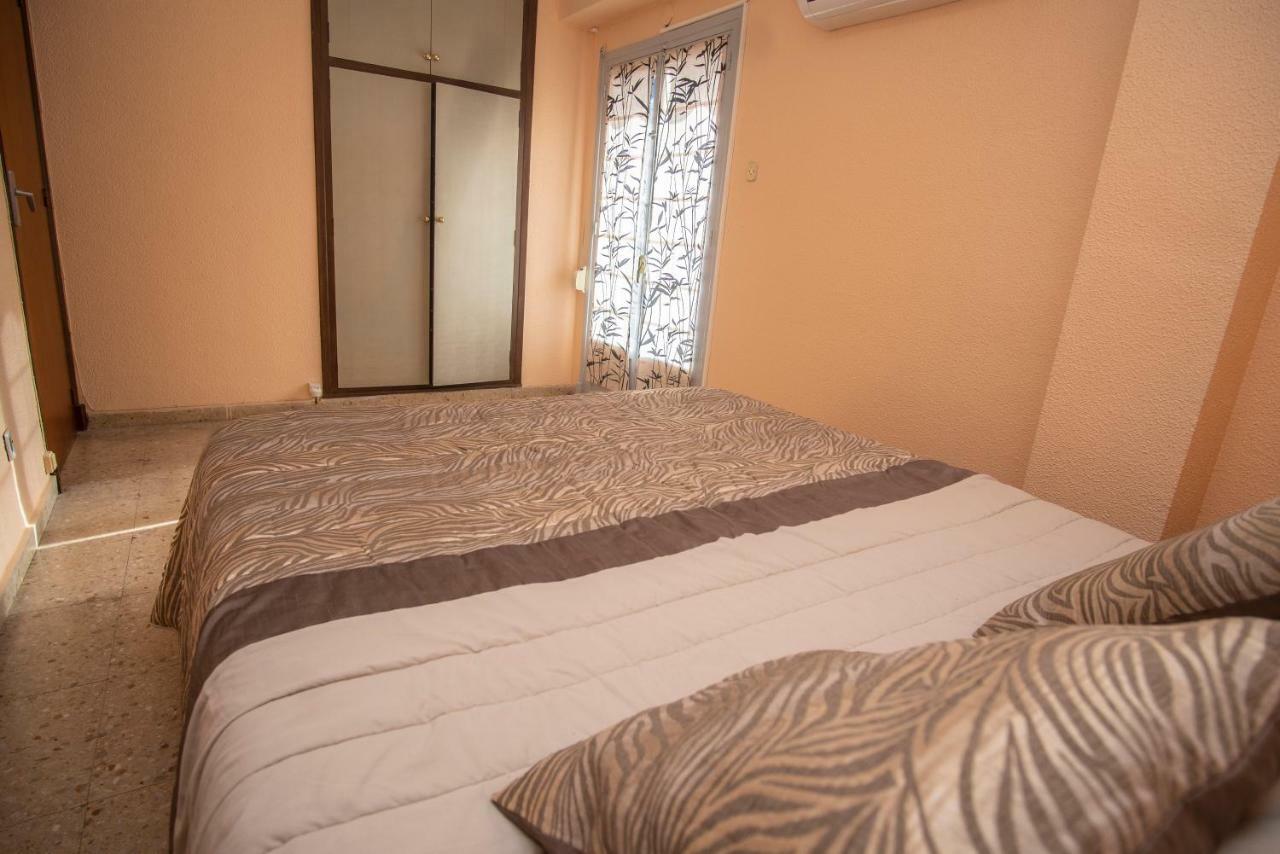 Apartamento Comodo A 10 Min Del Centro Alicante Buitenkant foto